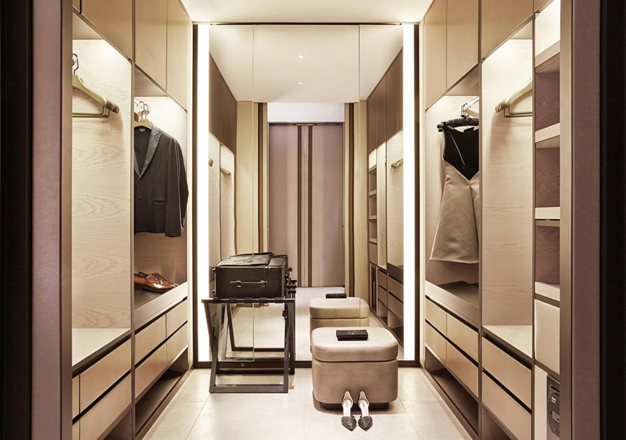 Armani Milano