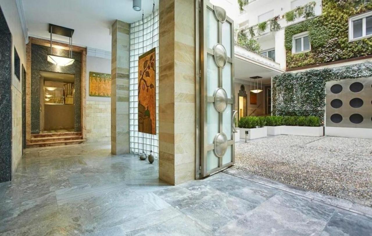 Apartment Palazzo Beltrade By Halldis *