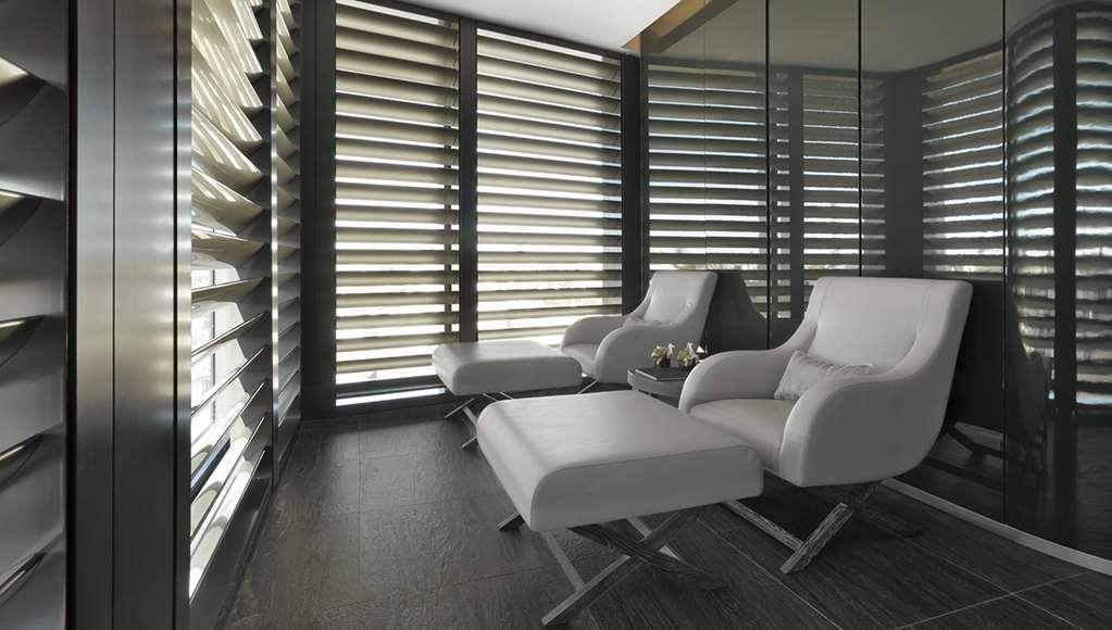 Hotel Armani