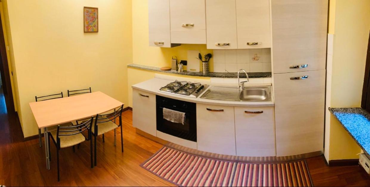 Apartamento Bilocale Zona Centro Milão