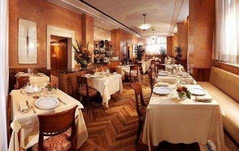 Cavour Hotel