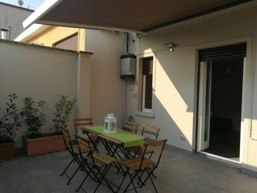 Con Grande Terrazzo In Via Lomellina - Lome 527 Apartment