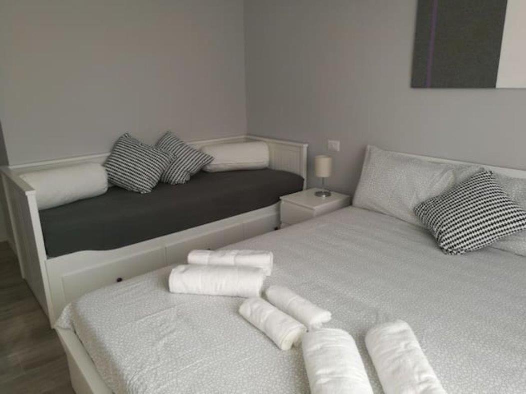 Con Grande Terrazzo In Via Lomellina - Lome 527 Apartment *