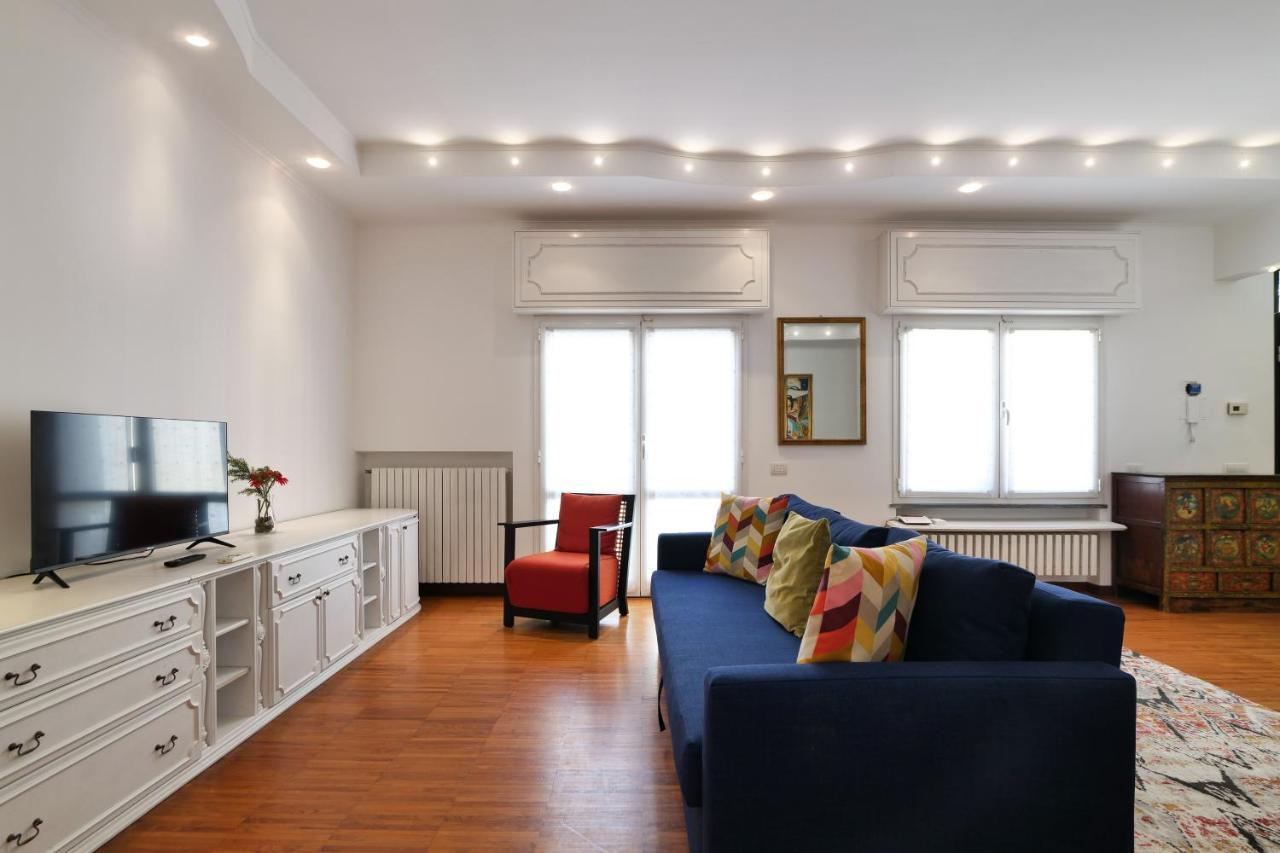 Primopiano - Alzaia Apartamento Milão