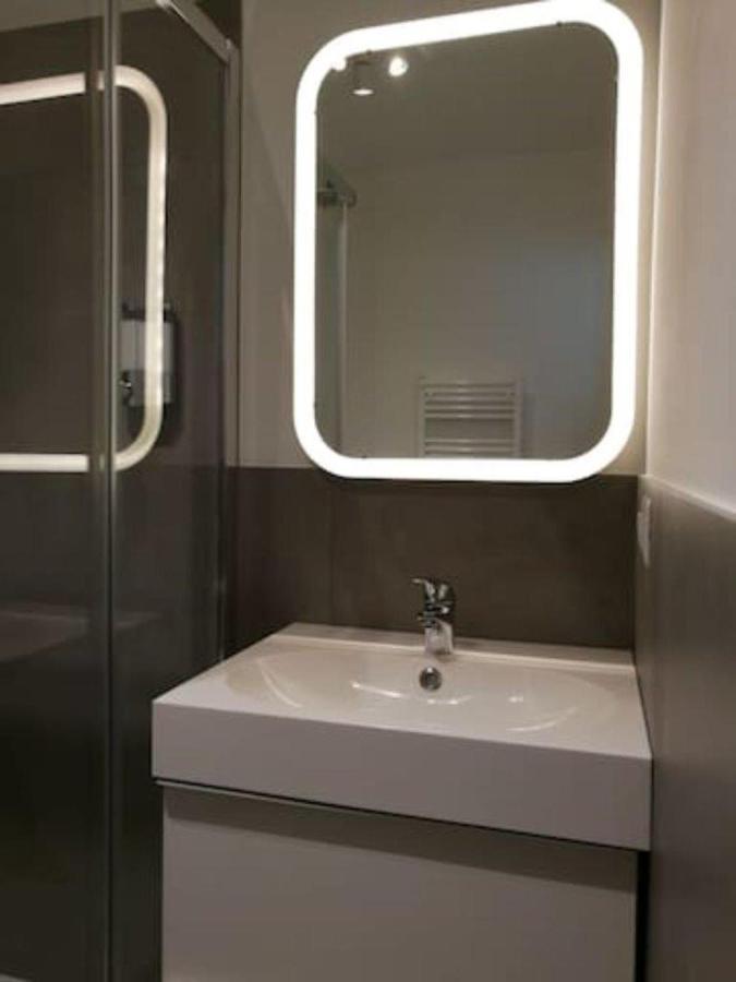 Apartment Con Grande Terrazzo In Via Lomellina - Lome 527 Milan
