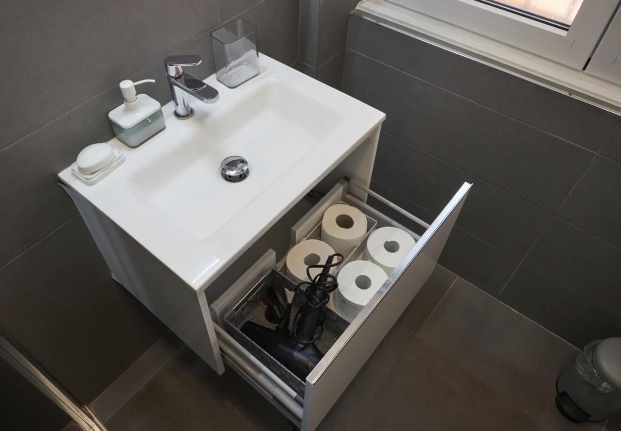 G62 Confortevole Bilocale Zona Stazione * Milan