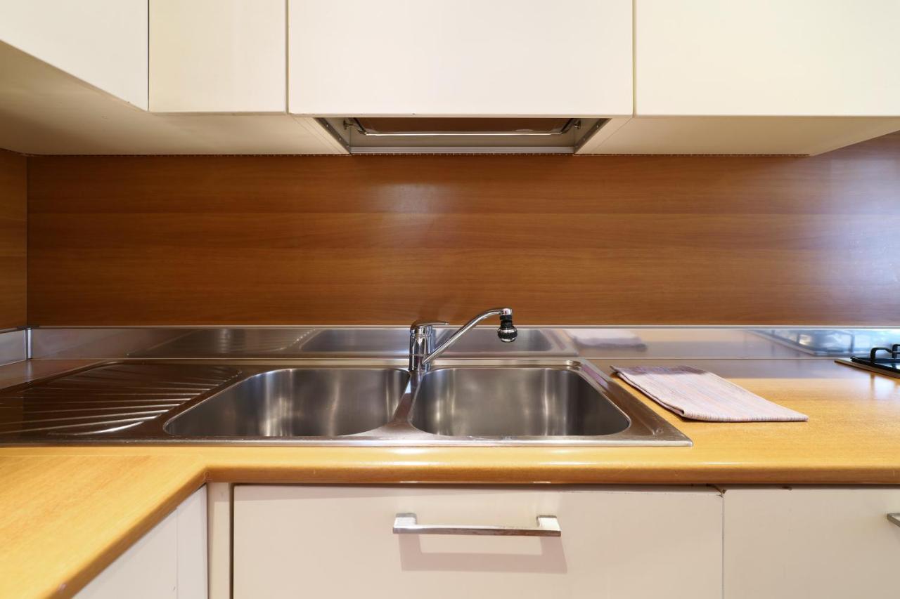 Primopiano - Alzaia Apartamento Milão