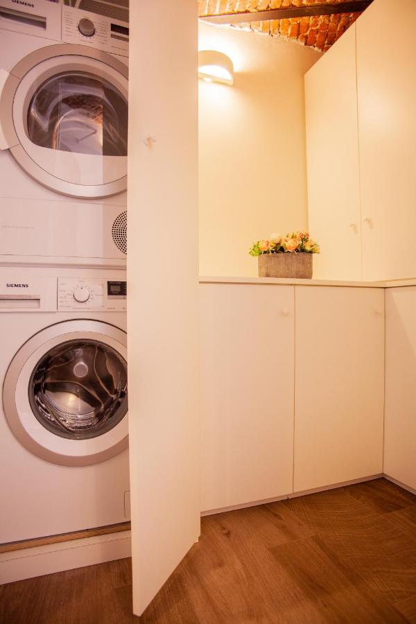 Apartamento Bnbutler - Alfieri, 15 - Vecchie Atmosfere Milão