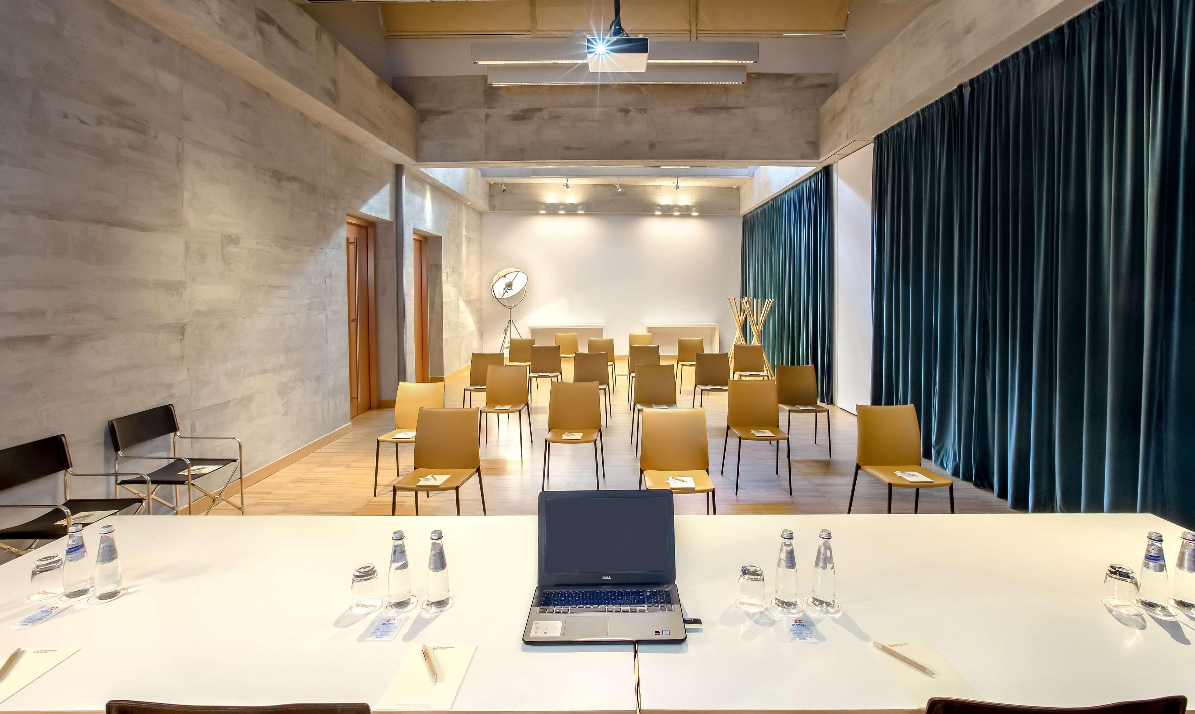 Enterprise Design & Boutique Milan