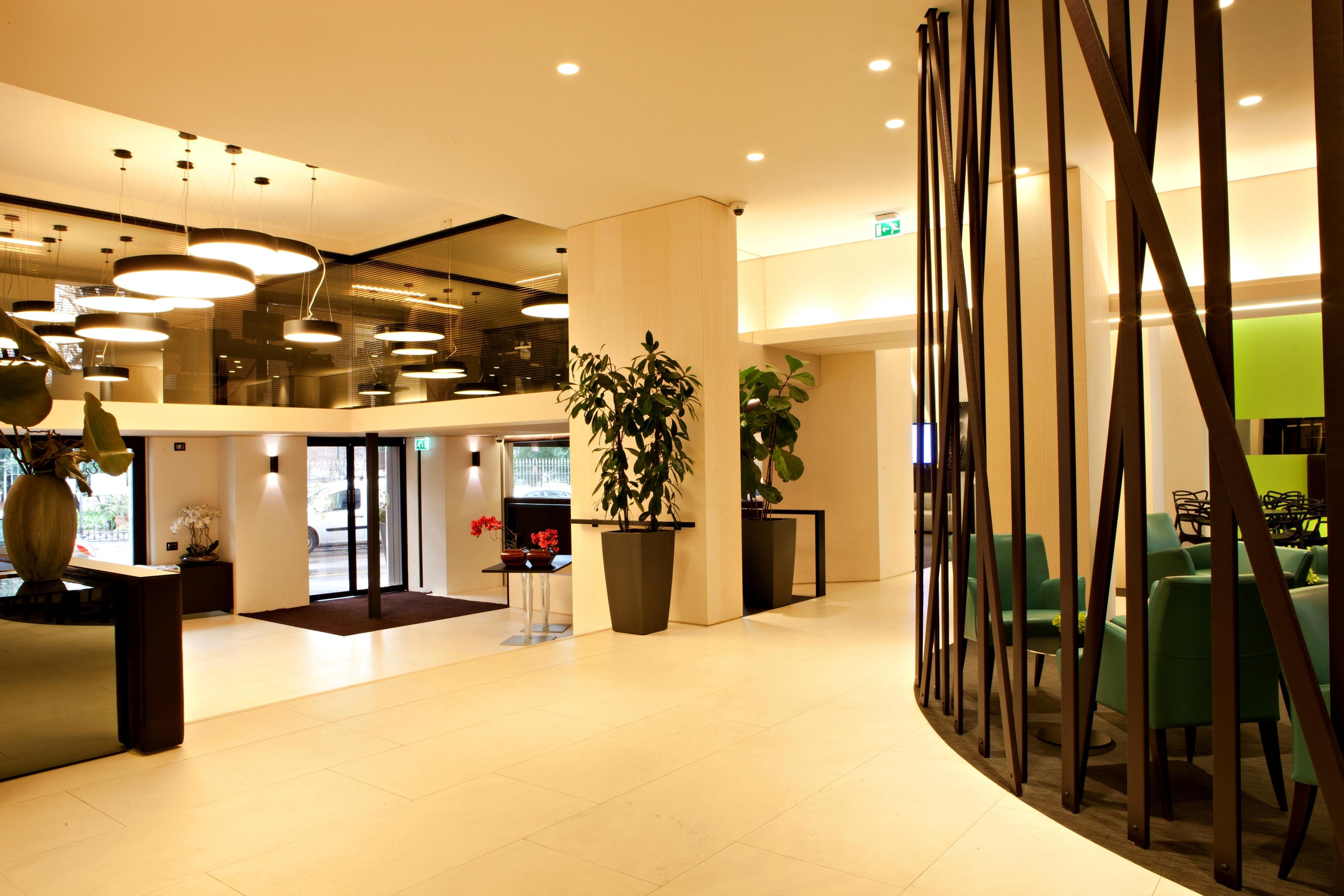 Manin Hotel