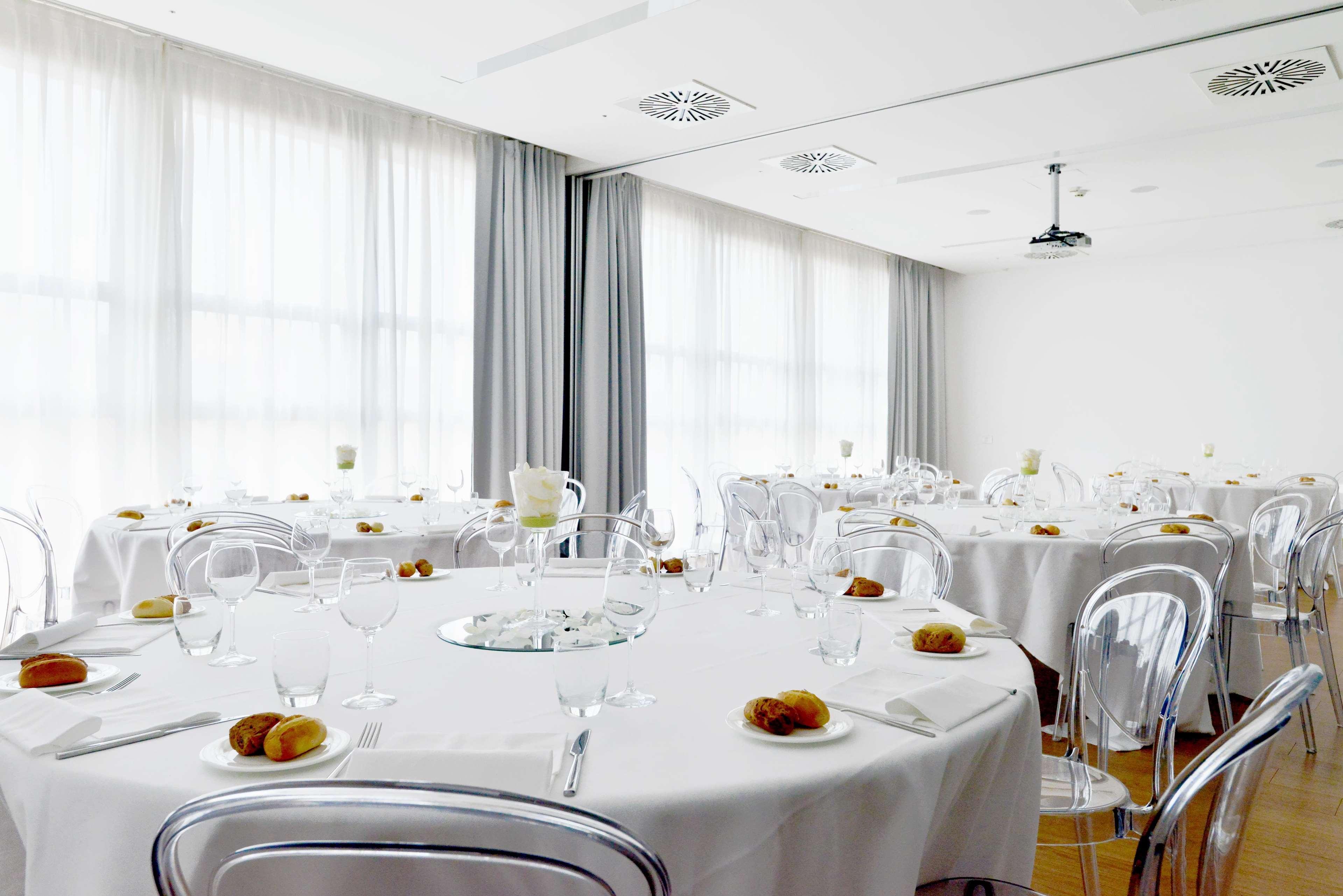 Hilton Garden North Hotel