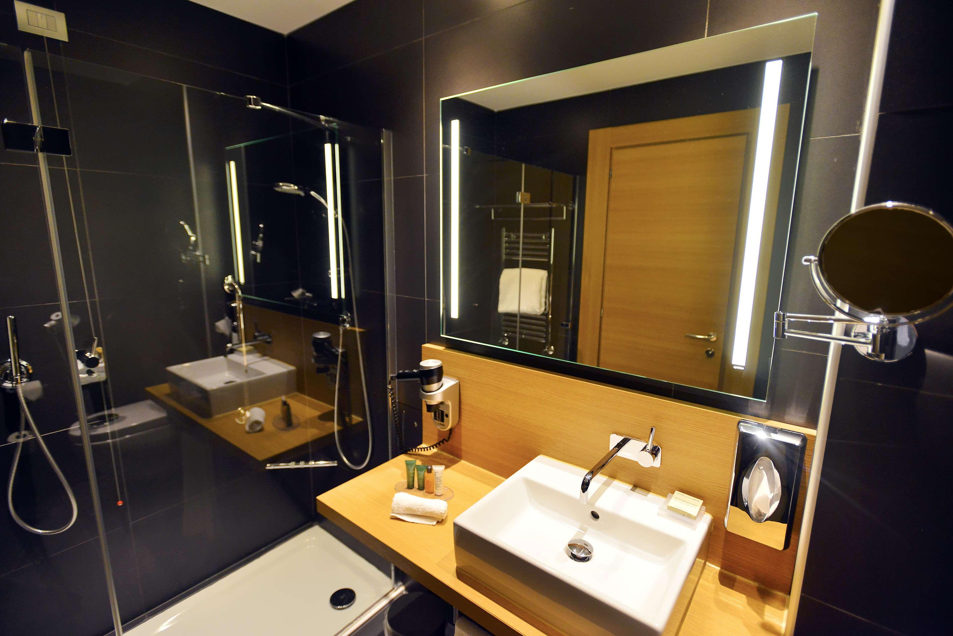 Hotel Hilton Garden North 4*
