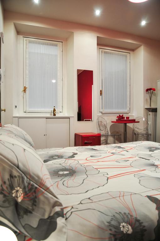 Eva E Diabolik Design Centro Apartment Milan