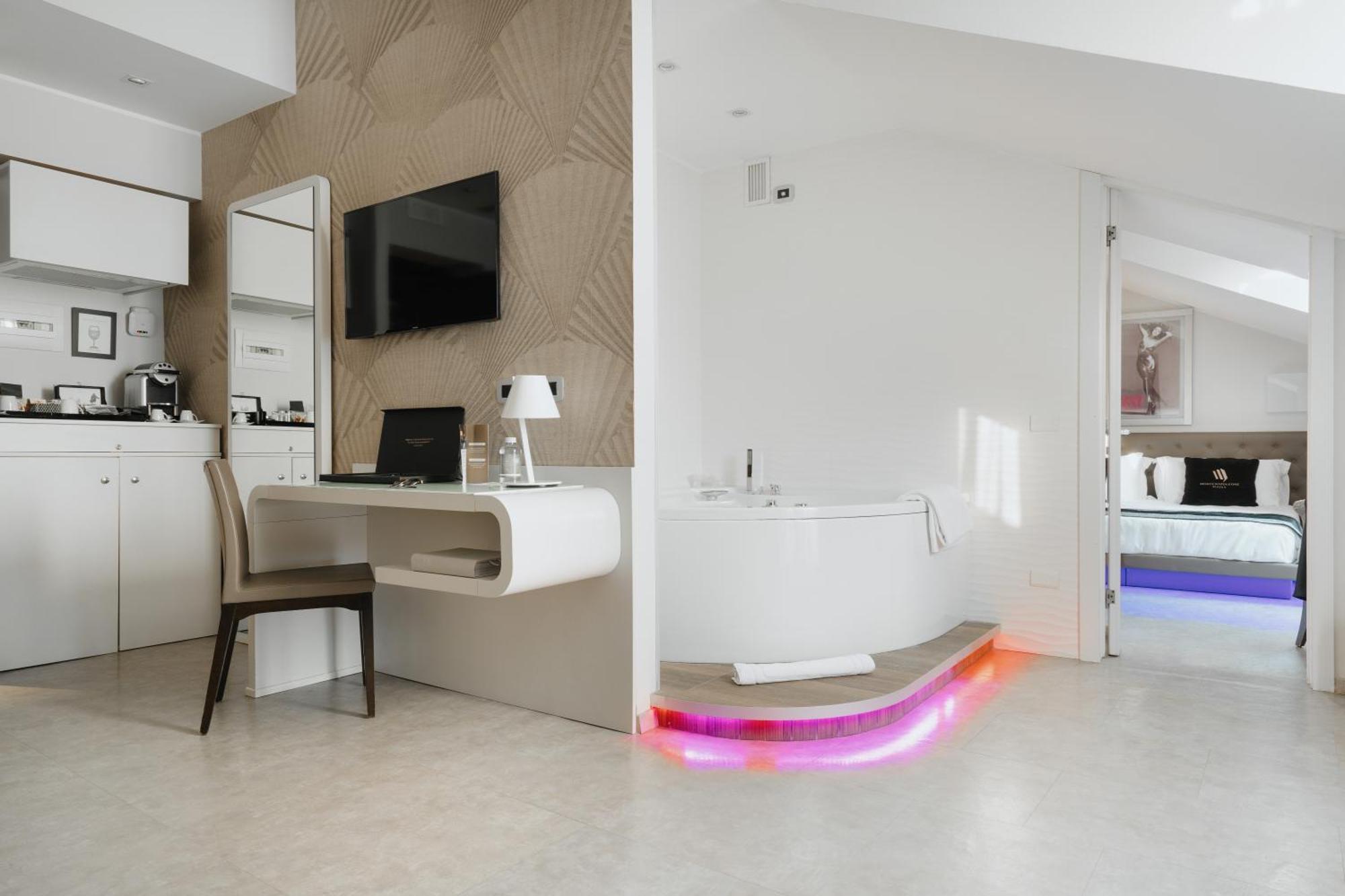Montenapoleone Aparthotel 2*