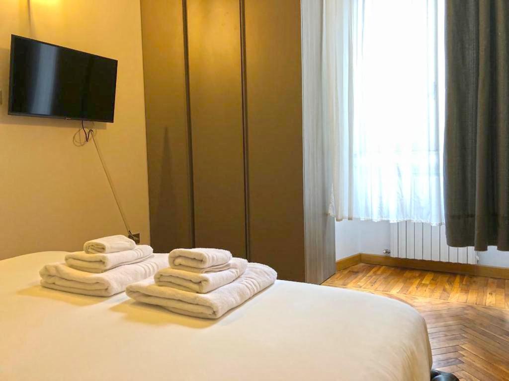 Castel Morrone Appartamento Milano