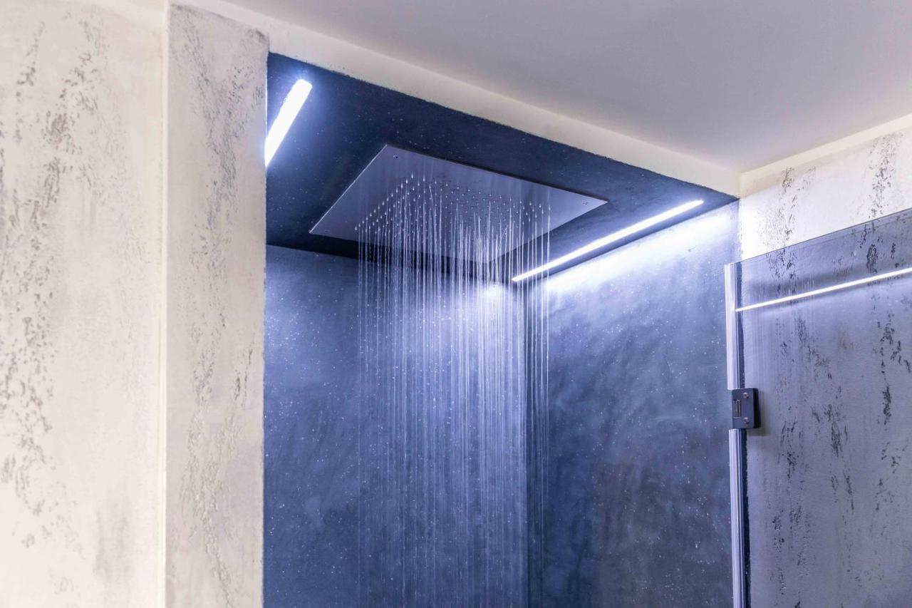Quadrilatero Della Moda- Luxury Loft In The Heart Of The Fashion District Milan