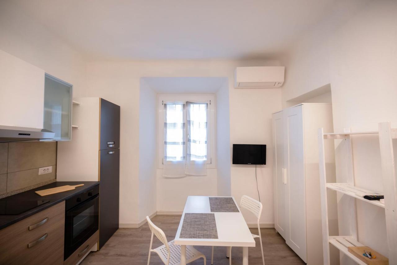 Loft Moderno In Porta Venezia Milan