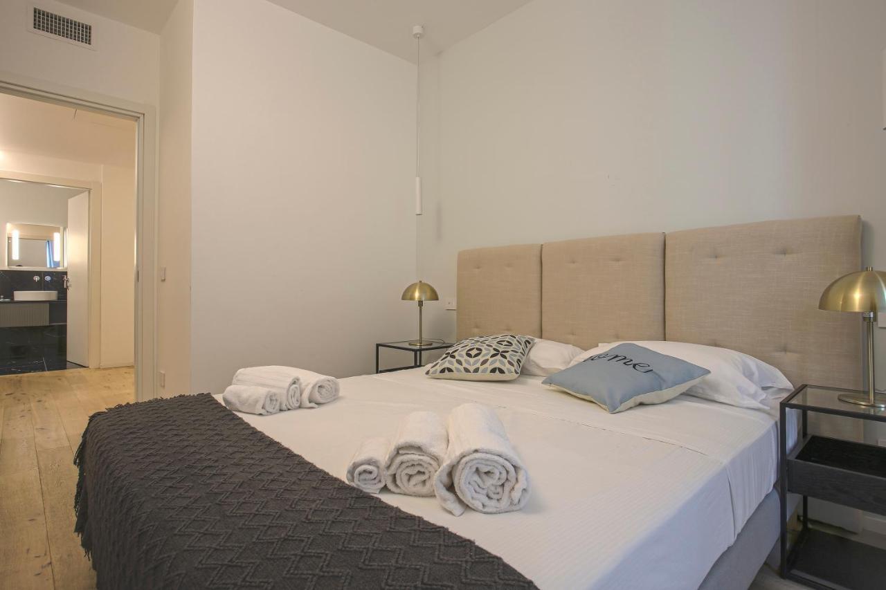 Apartment Chic Luxury Apartments-hosted By Sweetstay Milan