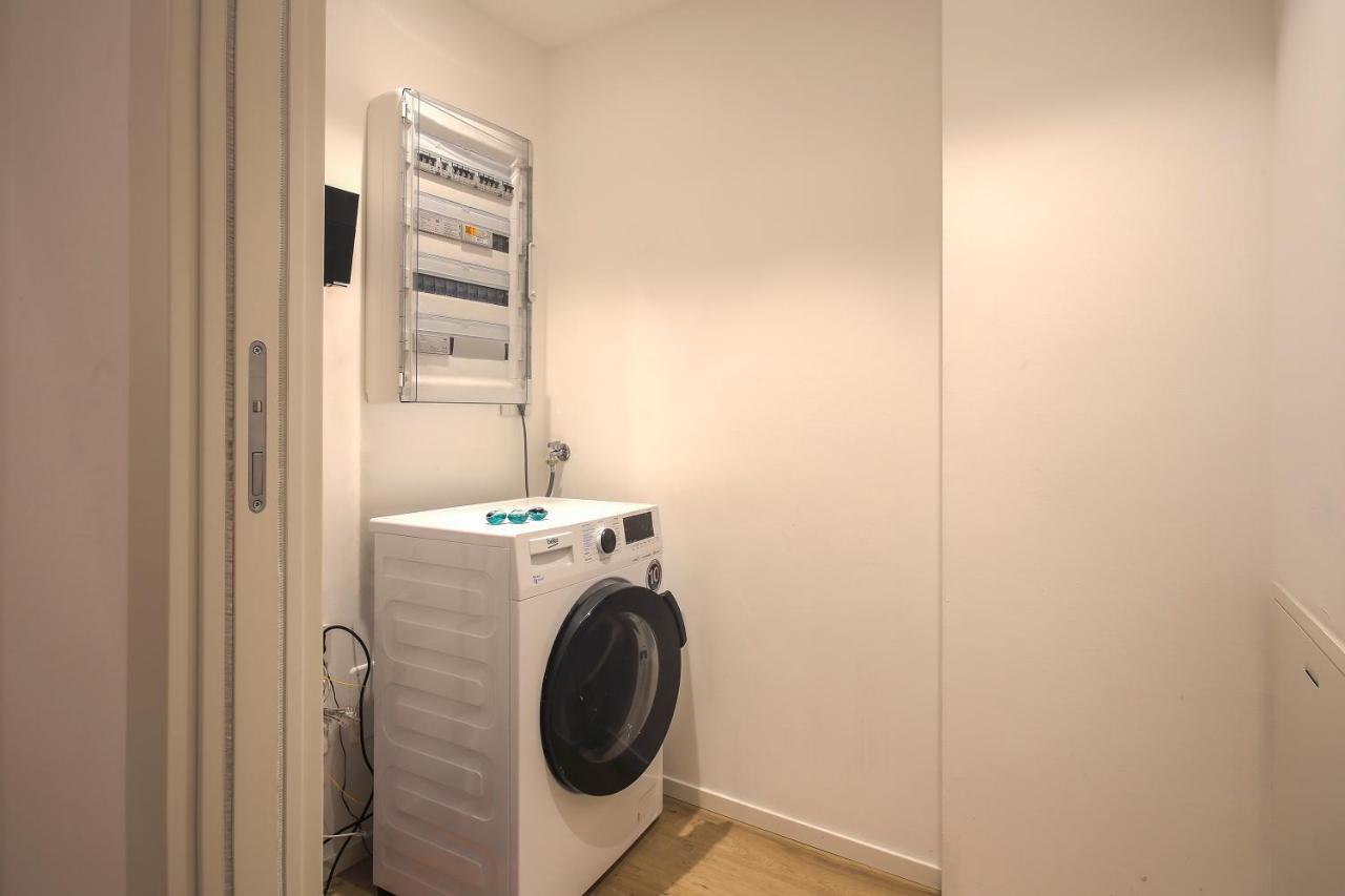 Apartment Chic Luxury Apartments-hosted By Sweetstay Milan