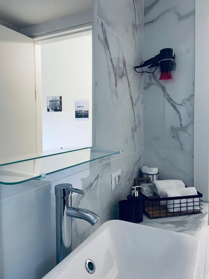 Luxury House Dergano Apartment