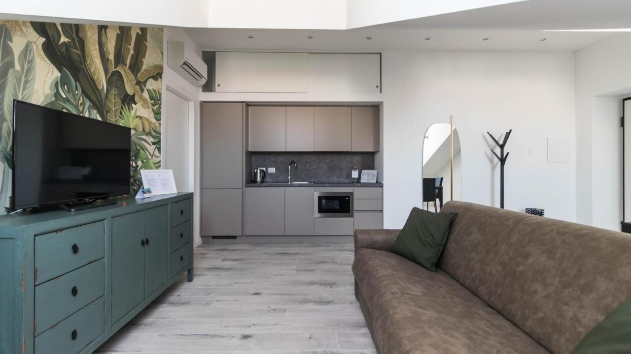 Italianway - Commenda 35 * Milan