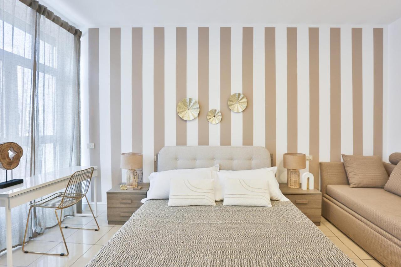 Apartment Easylife - Elegante E Rifinito Vista Duomo In Piazza San Babila Milan