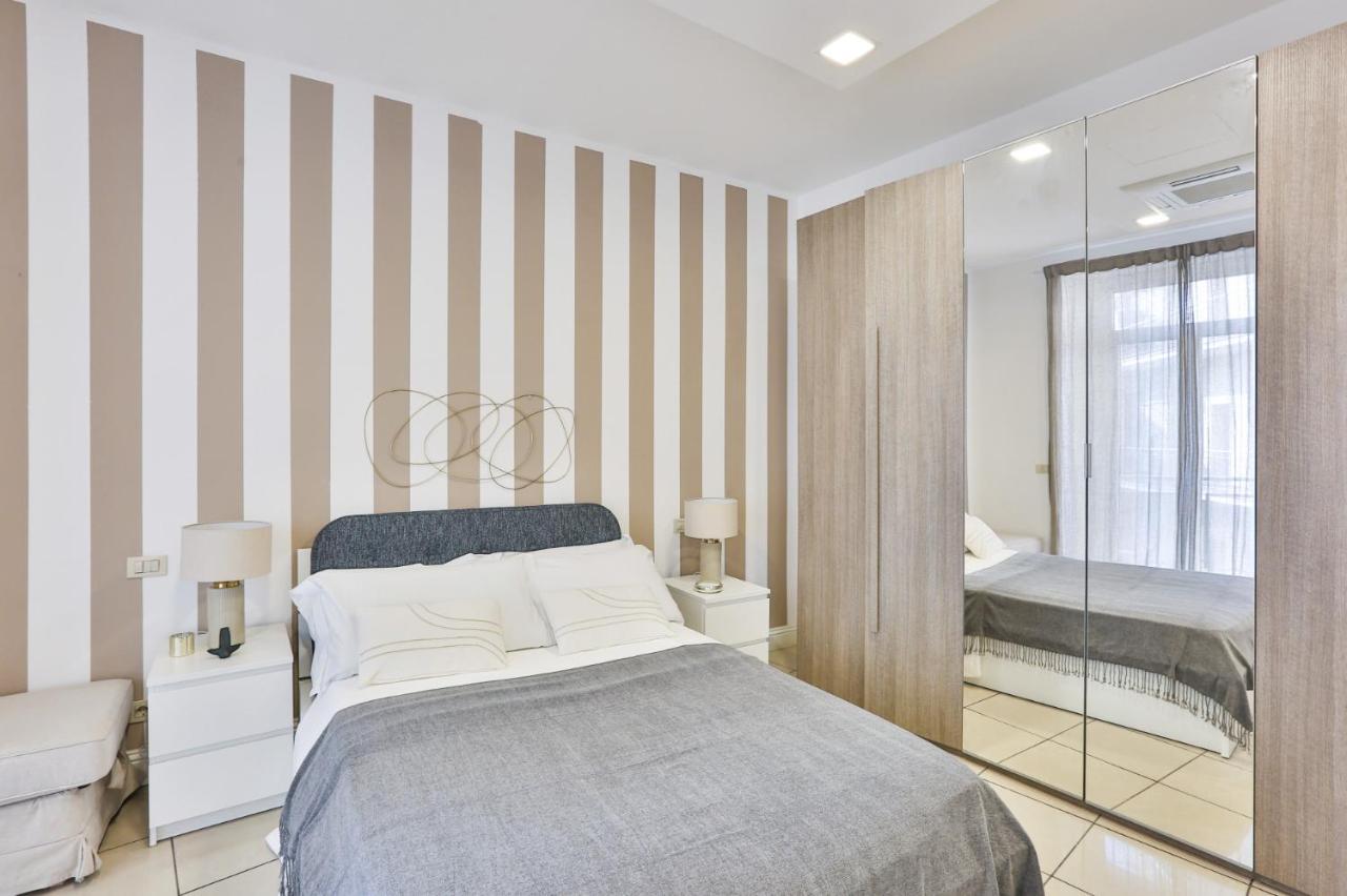 Apartment Easylife - Elegante E Rifinito Vista Duomo In Piazza San Babila *