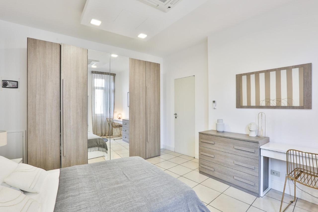 Apartment Easylife - Elegante E Rifinito Vista Duomo In Piazza San Babila