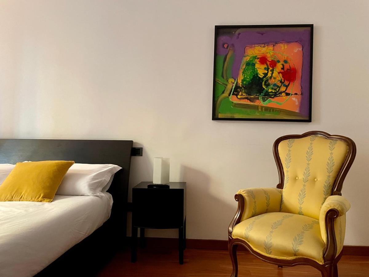 Apartment La Casa Di Ringhiera In Sarpi-sempione-moscova *