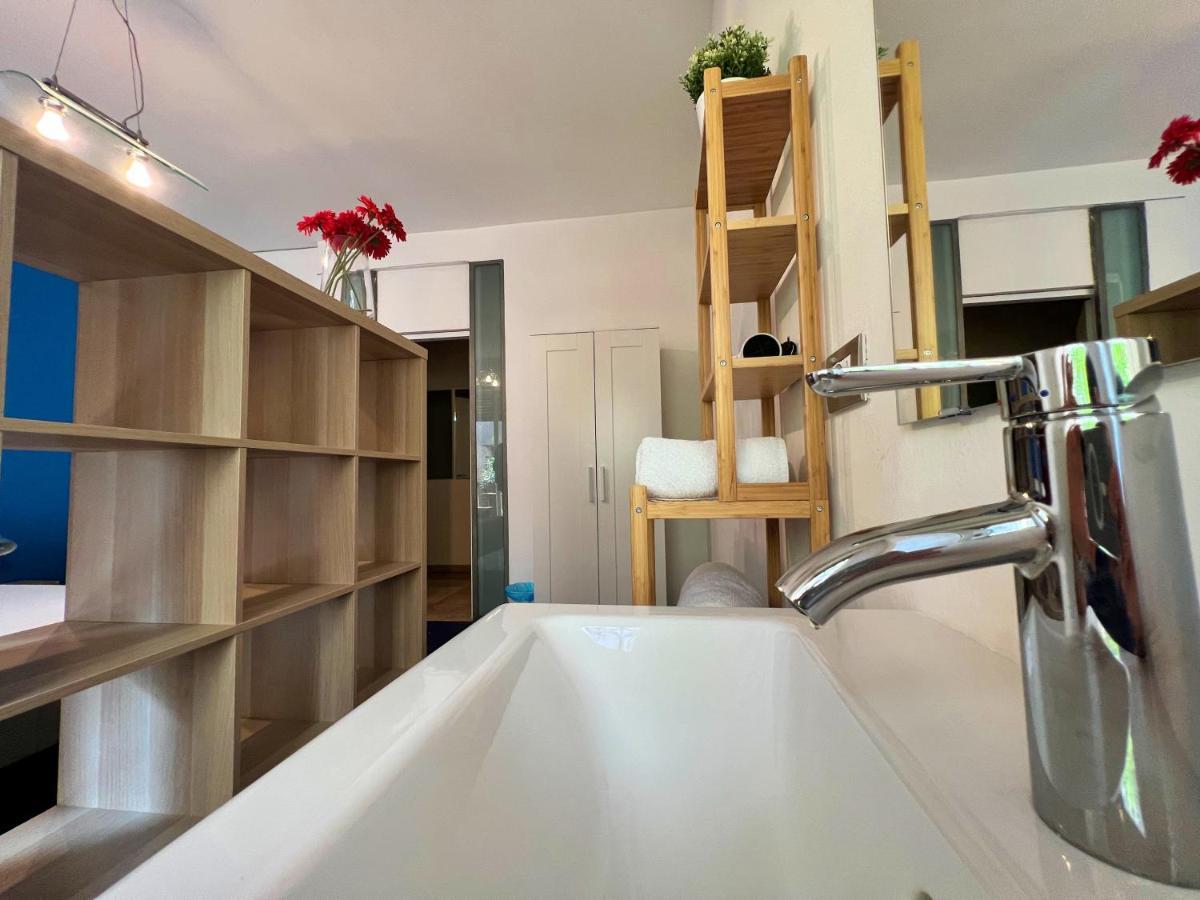 Appartme Seveso 40 * Milano