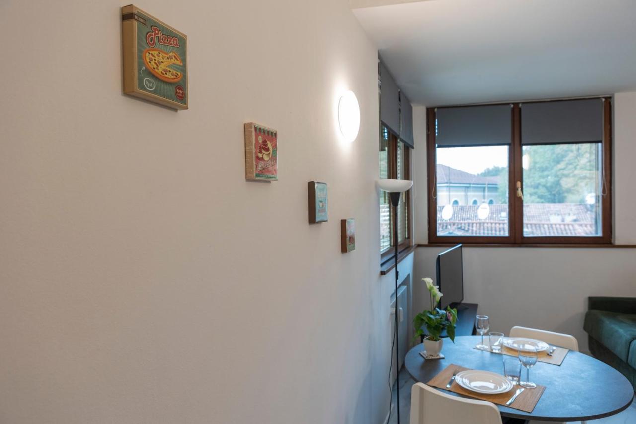 Santa Marta Apartment Milan