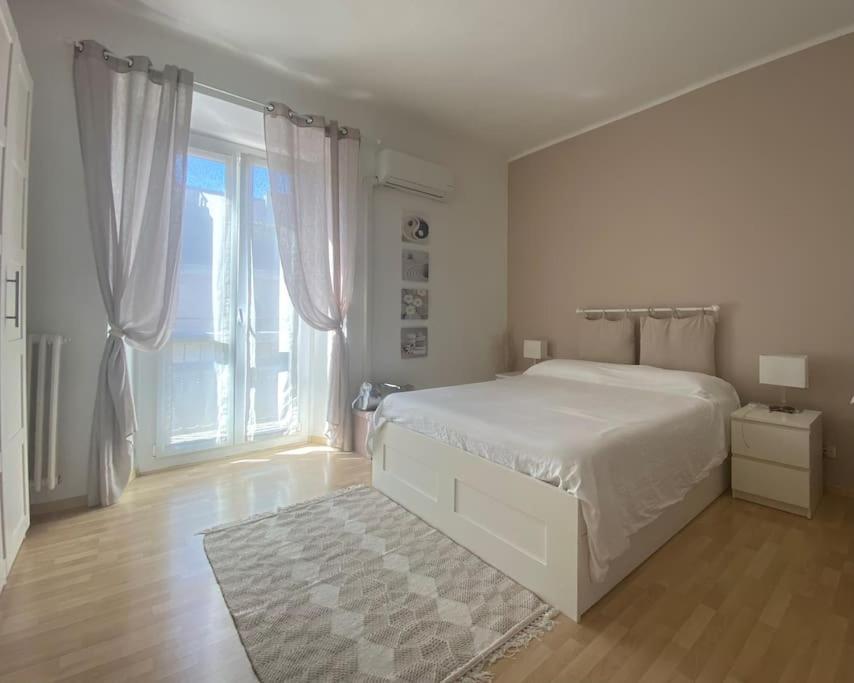 Chic Design Flat In Piero Della Francesca Milan