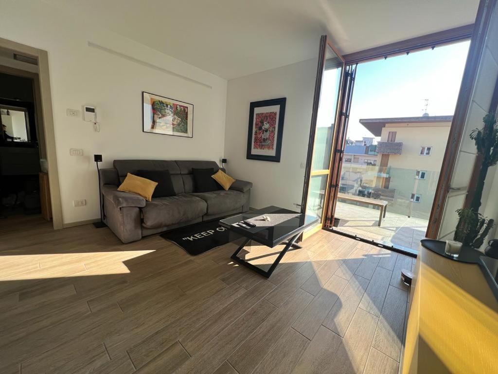 Domusmi - Nuvolone-7 * Milan