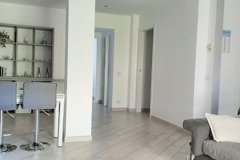Apartamento Ampio Bilocale In Zona Porta Vittoria / Corso Lodi *