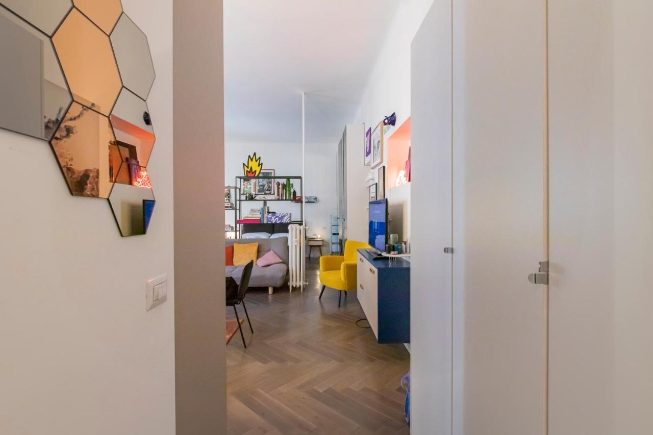 Renovated Flat Imbriani 8 Apartment