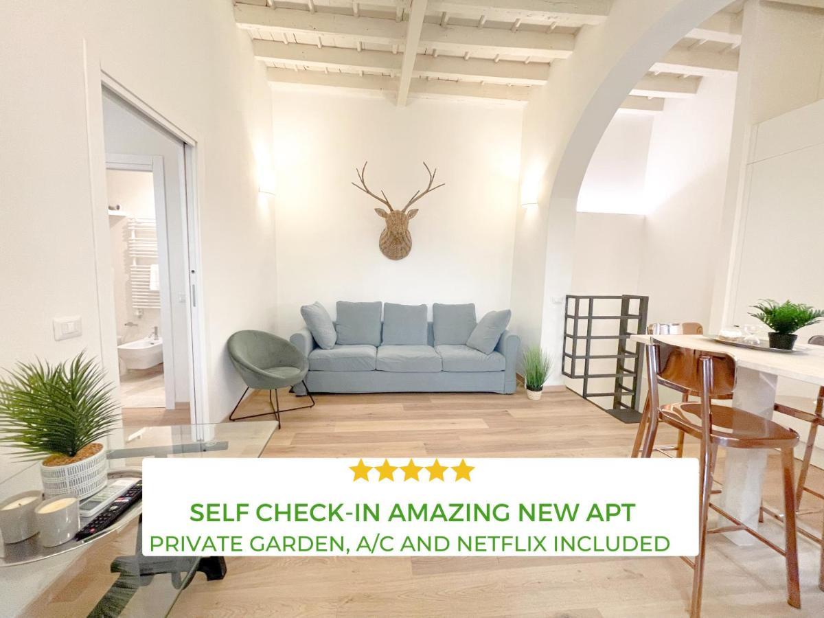 Brera-centro Nuovo Con Cortile Privato Milan