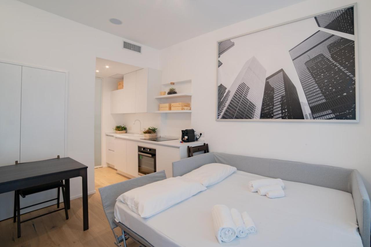 Apartment Navigli-centro-universita, Amazing New *