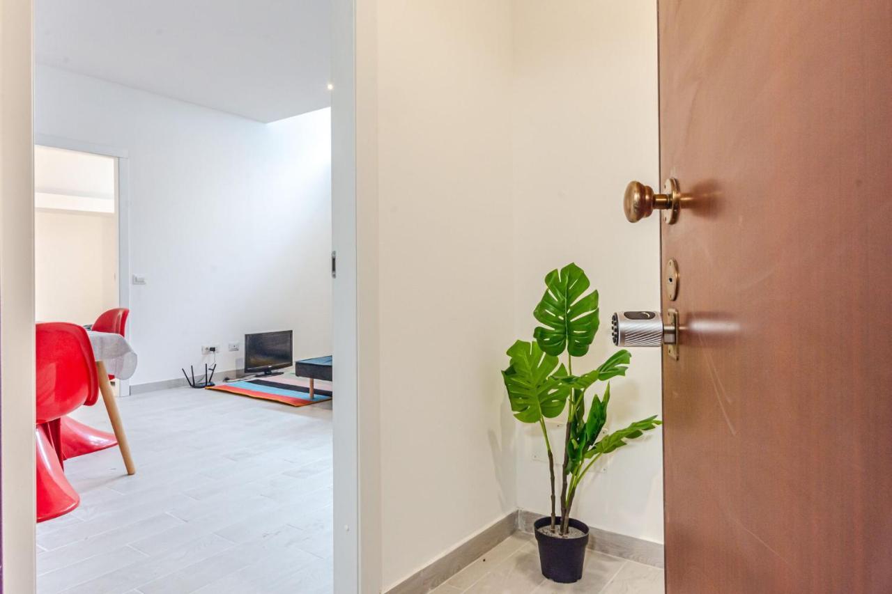 Kasamee Mola Deluxe * Milano