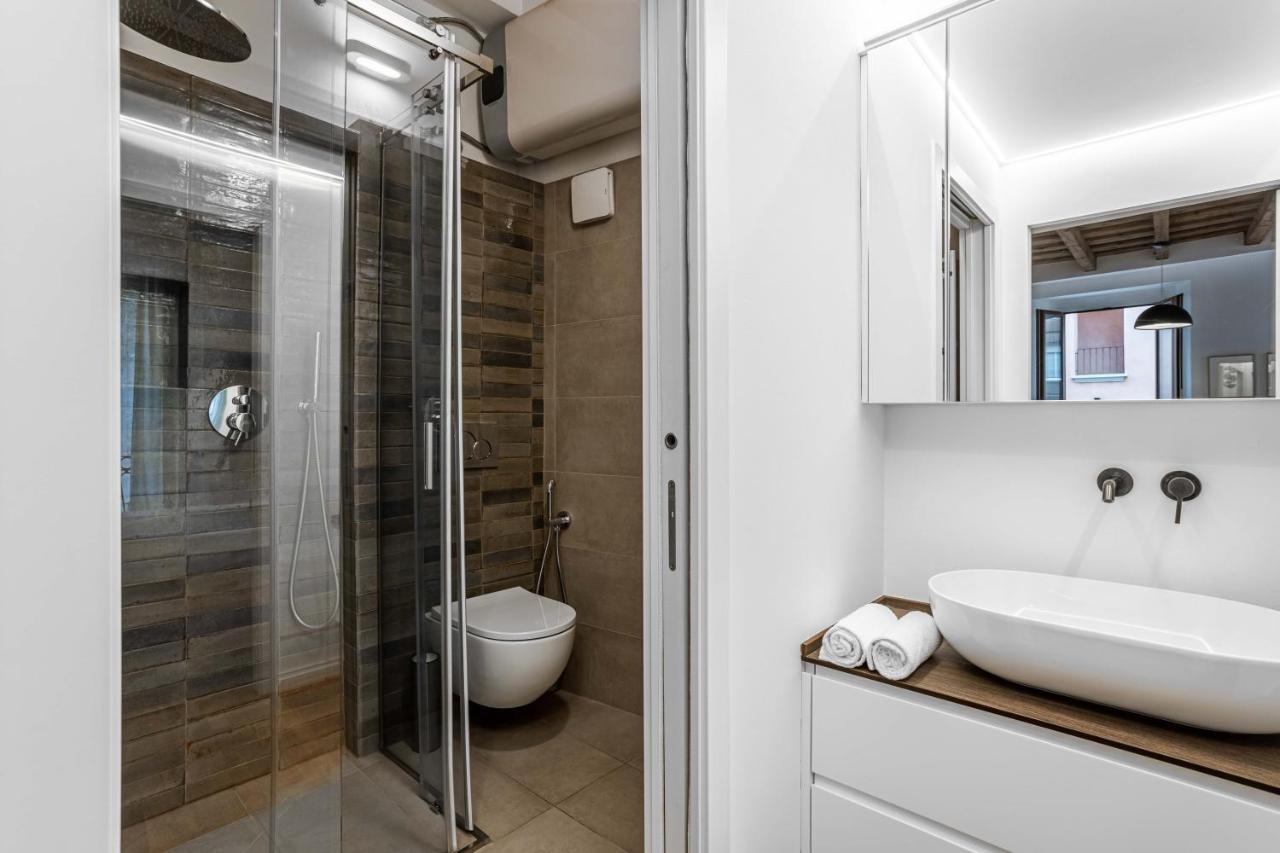 Joivy Spectacular Flat Near Duomo Milan