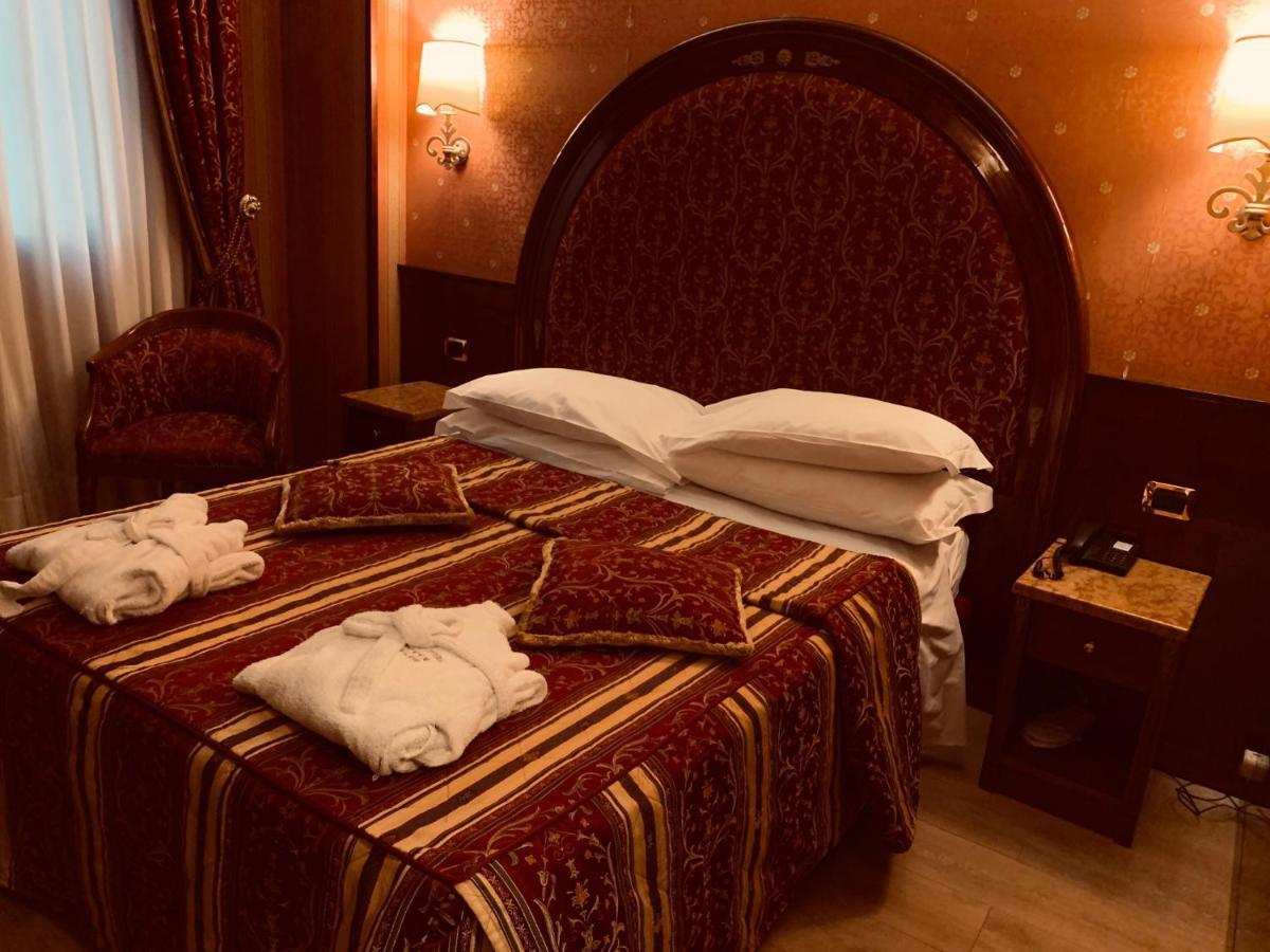 Vittoria Hotel Milão