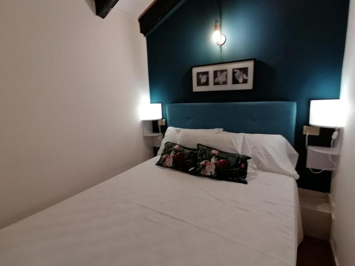 Apartment Mercanti Attic Version Milan
