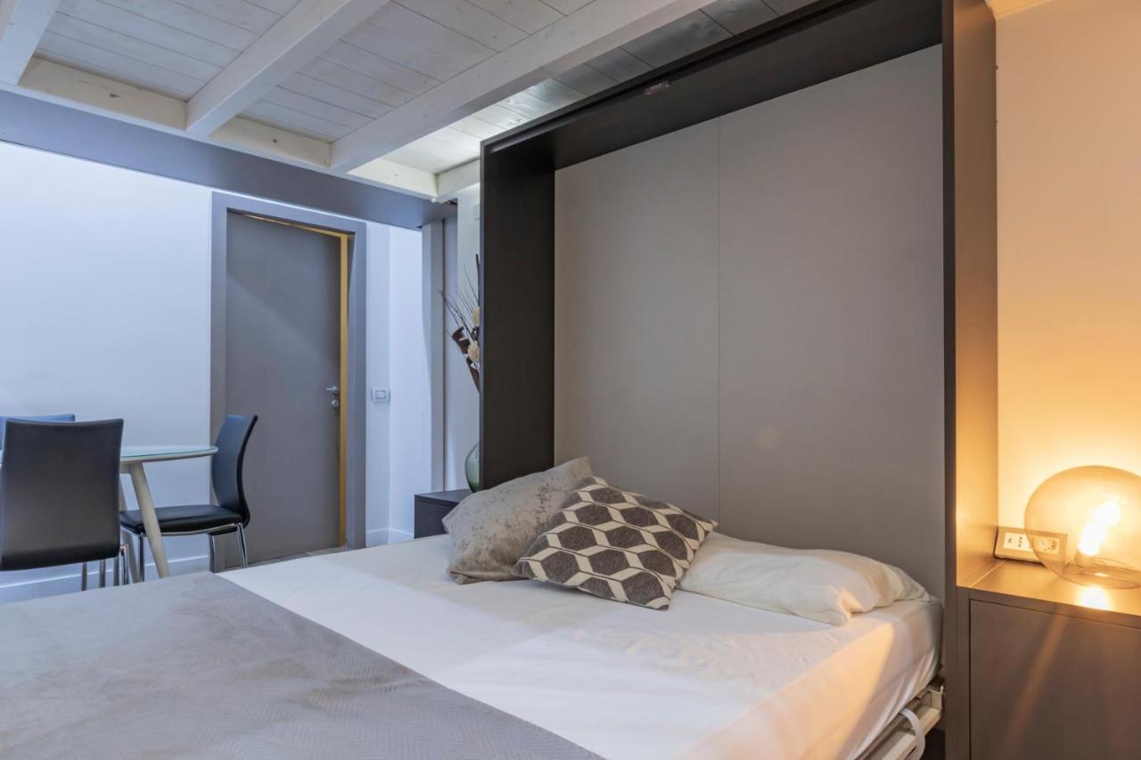 Apartment Golden Prestige Milan