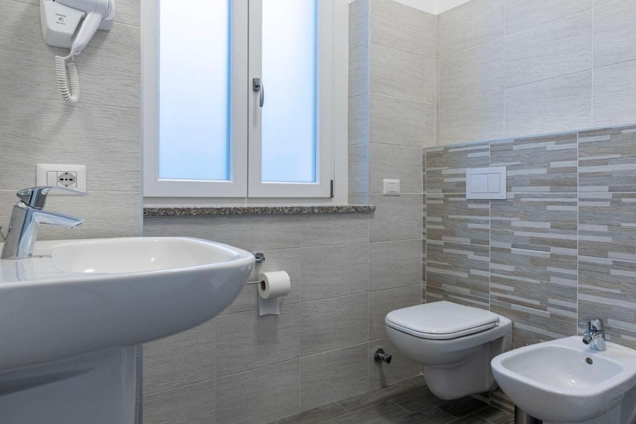 Apartment Leader 4 - Monzino - Hockey Msg Arena - Linate - Milan