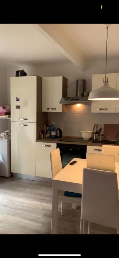 Apartment House In Porta Venezia Milan