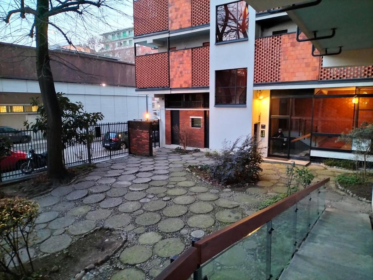 Happydays Sant'ambrogio/tortona Apartment