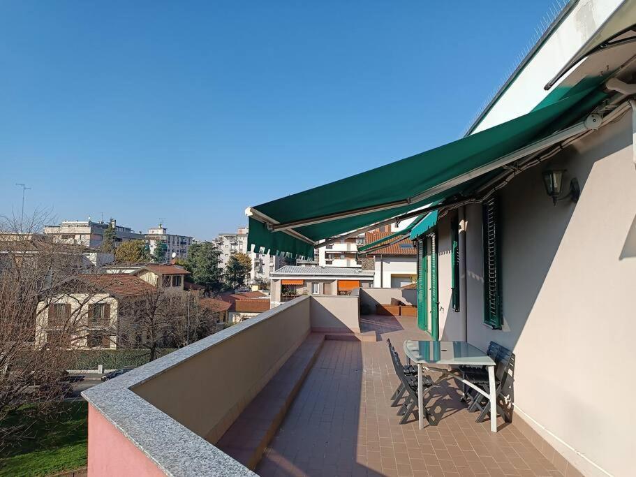 Rainbow House Apartamento Milão