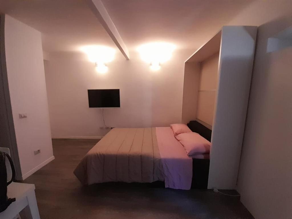 House In Porta Venezia Apartment