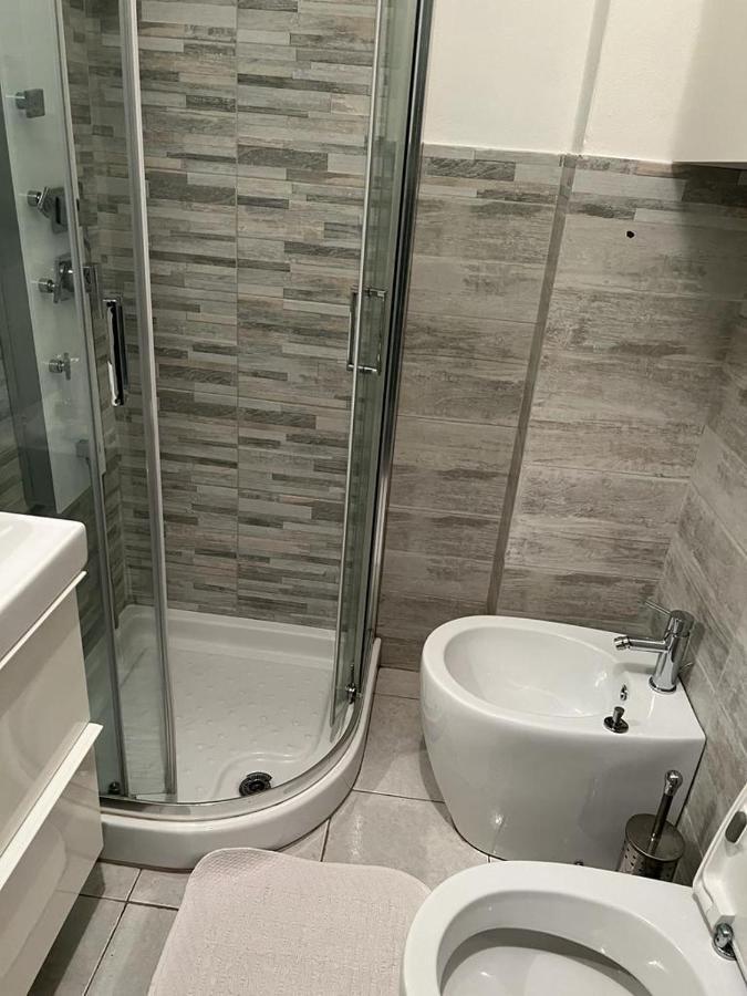 House In Porta Venezia Apartment *