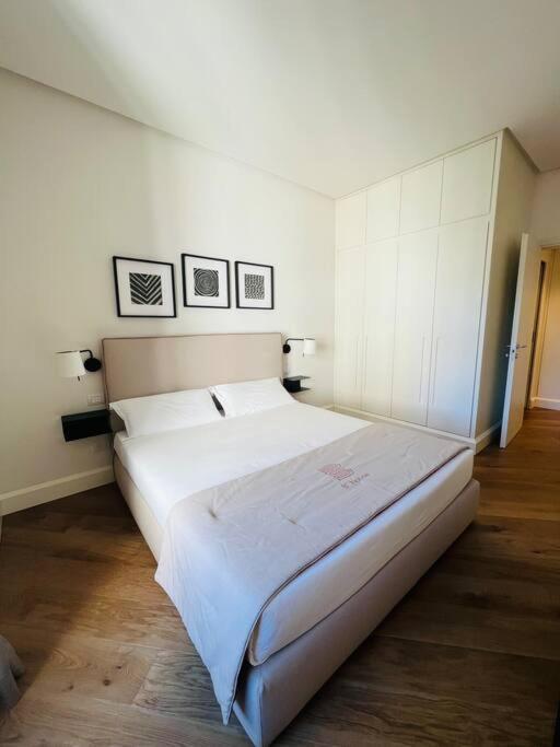 Piazza Affari - Center Apartment Milan