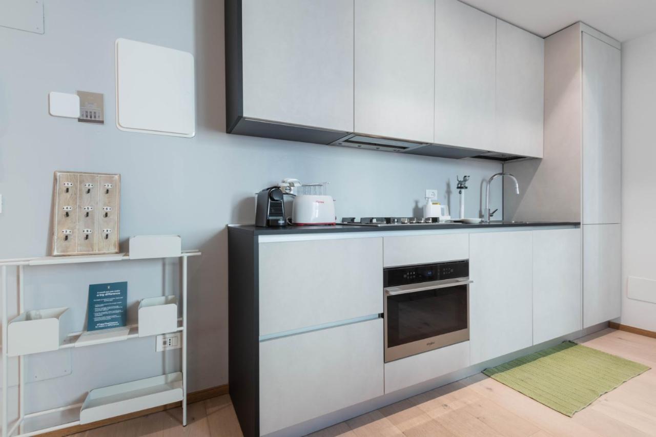 Apartment Easylife: Modern Near Porta Venezia And Indro Montanelli Park